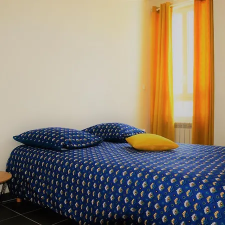 Confort Appartement Rochefort Апартаменты Tonnay-Charente